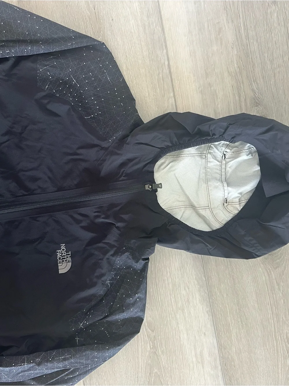 The North Face Fontanales Reflective Wind Jacket Small